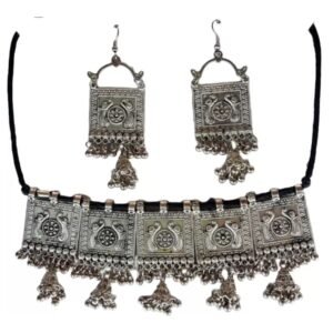 Grabwhole Oxidised Silver Silver, Black Jewel Set (Pack of 1)