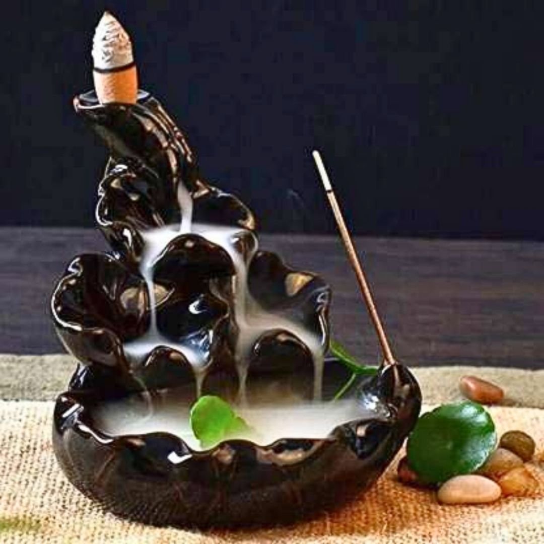 Big Smoke Fountain Backflow Incense Burner with 10 Free Scented Cones – Waterfall Smoke Jharna Holder for Home, Office & Meditation Decor – Black